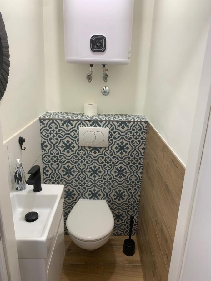 Apartment Karlovac Center Екстер'єр фото